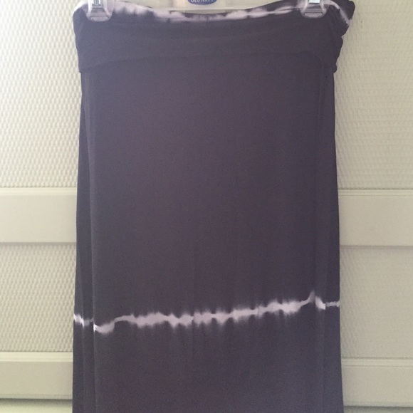 Maxi Skirt from Hanger 221 - Picture 2 of 2