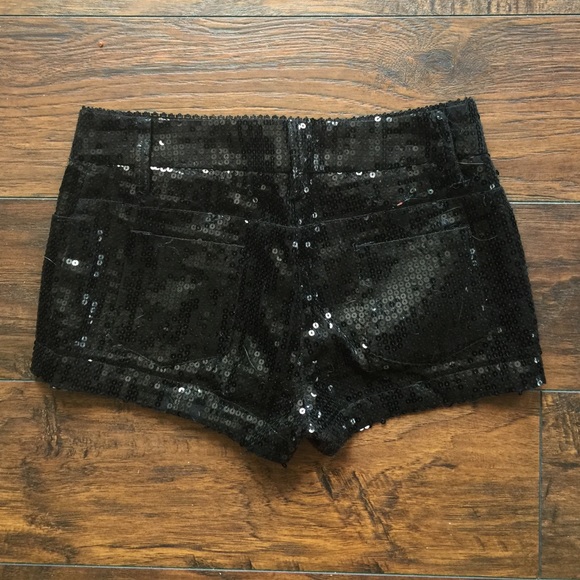 ⛔️SOLD⛔️ - Picture 2 of 3