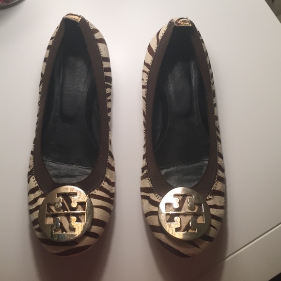 Tory Burch flats!!