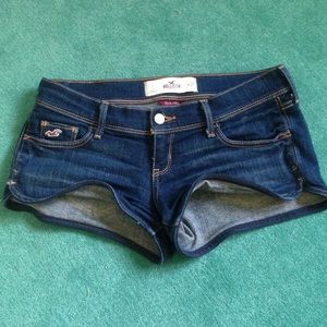 Dark Hollister shorts, size 1 in Hollister size