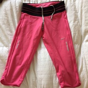 Nike Dri-Fit Cropped Leggings