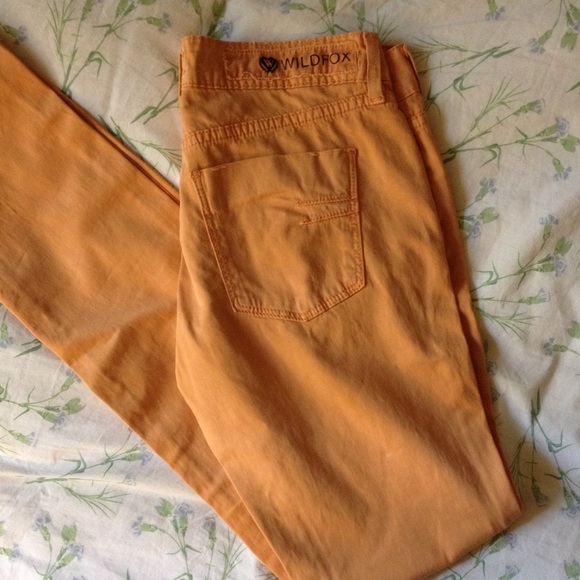WILDFOX Orange skinny jeans !!