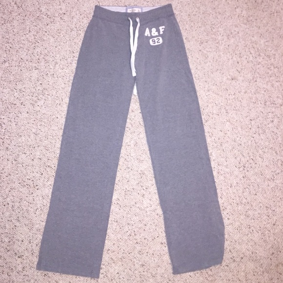 Ambercrombie& Fitch Grey Straight Sweatpants