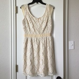 Lace dress