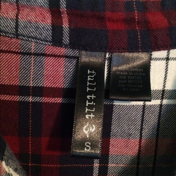 Red and navy flannel - Picture 3 of 4