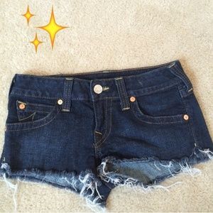 ✨TRUE RELIGION SHORTS✨