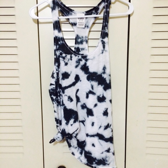 ❌SOLD❌Tie dye tank top