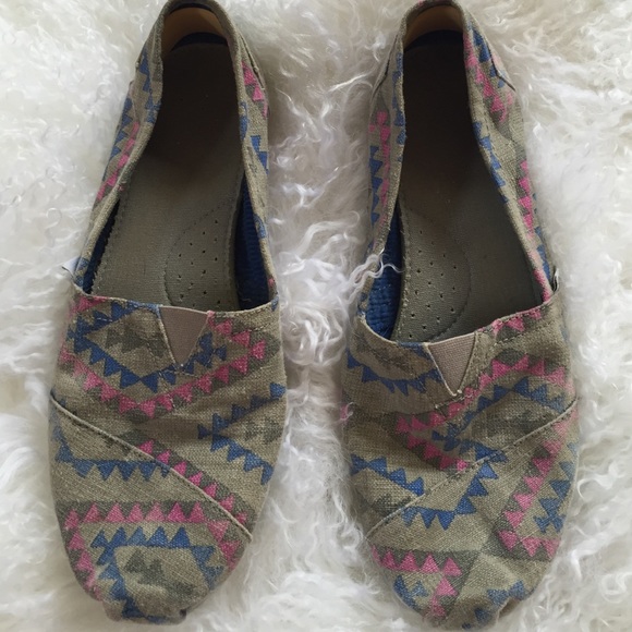 Adorable Toms