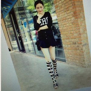 Lace Up Gladiator Knee High Sandals