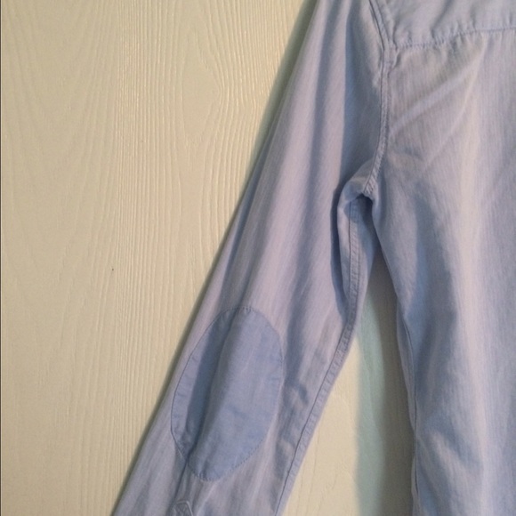 Chambray button down shirt with elbow patches - Picture 4 of 4