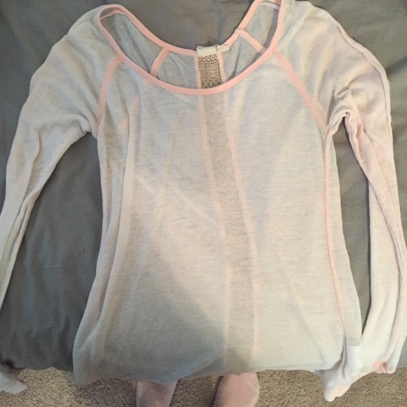 Pink long sleeve tight light shirt