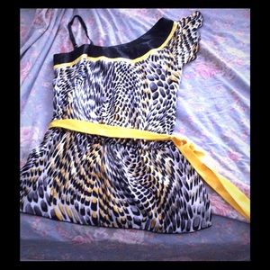 Cute top for a night out!