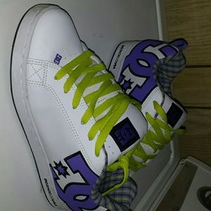 DC sneakers