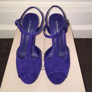 BCBG Royal Blue heels