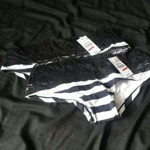 Wet Seal Black Lace Panties