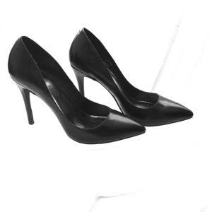 Cathy Jean Black Heels