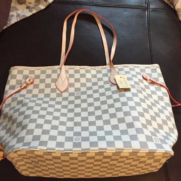 Handbags - Don't BUY Is A Partial trade