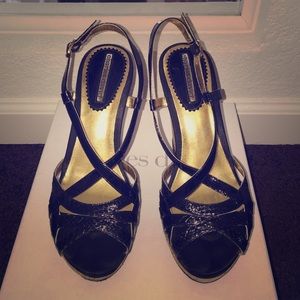 💢💢SOLD💢💢Charles David Black wedges