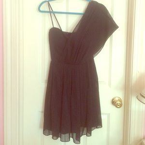 Guess Los Angeles one shoulder dress