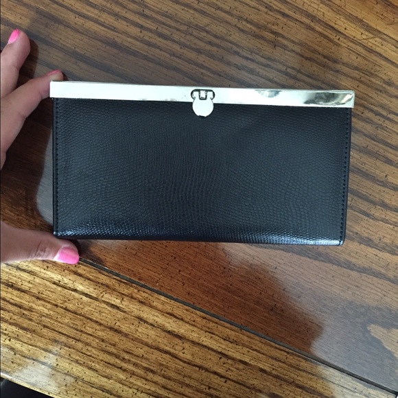 Black Wallet