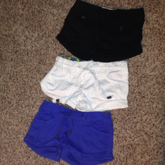 Shorts bundle - never worn