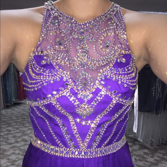 PROM DRESS! Worn once! - Picture 4 of 4