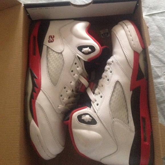 Air Jordan Fire Red 5s