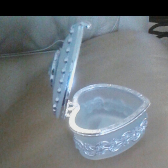 Holder - Picture 3 of 4