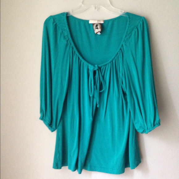 Teal Top || Comfy & chic! || size 14-16