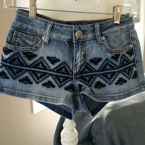 Denim shorts with design