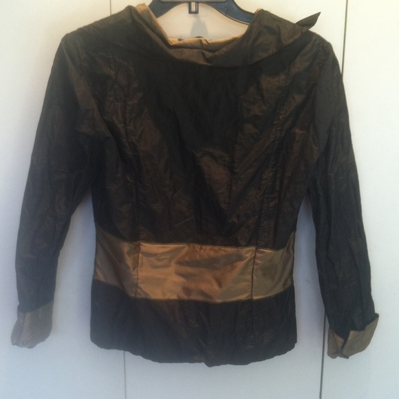 Waterproof jacket. - Picture 3 of 4