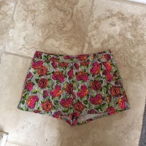 Summery ZARA shorts