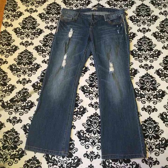 Maurices distressed jeans