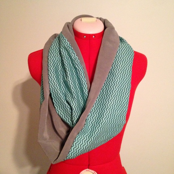 🐮 Infinity scarf - Picture 2 of 2