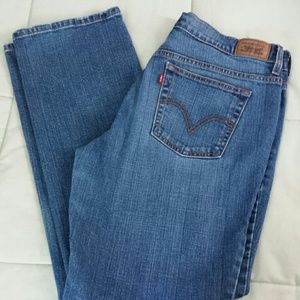 Levi jeans