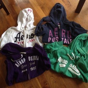 Aero zip up hoodie bundle :)