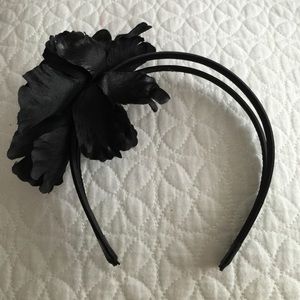 Flower headband  (All headbands 2 for 5$)