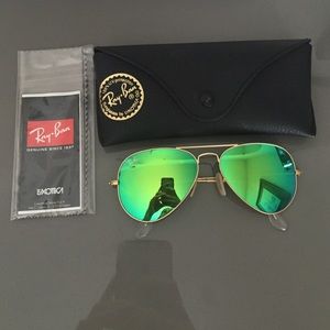 Ray-ban Aviator Sunglasses