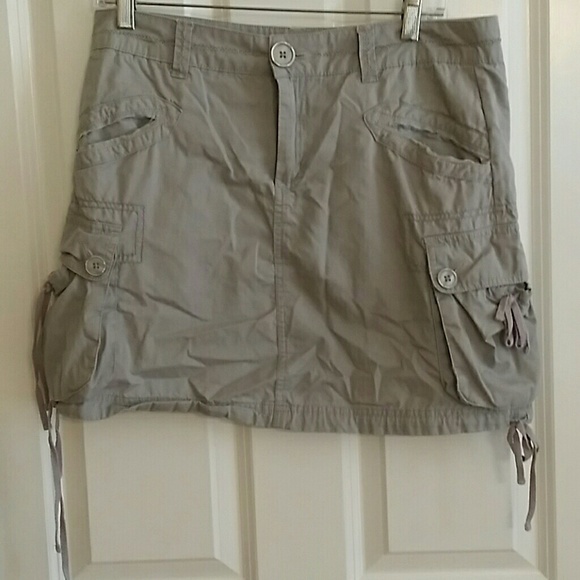 Cargo mini skirt