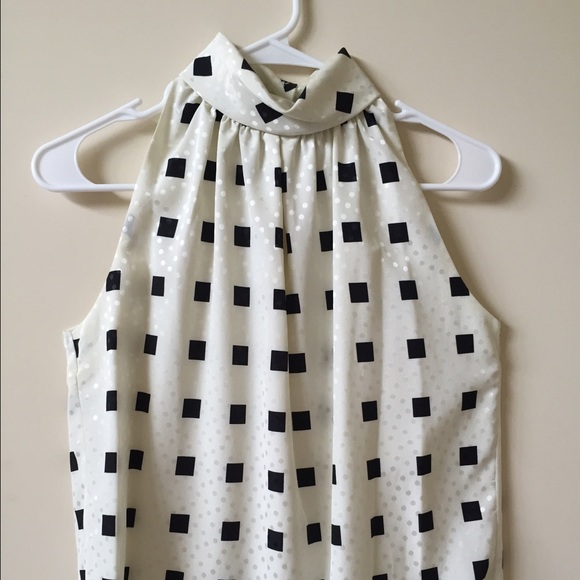 Vintage Liz Claiborne Tops - Host Pic😀 Vintage Ivory and black halter top