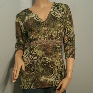 Style & CO geometric shirt green