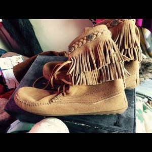 Minnetonka booties