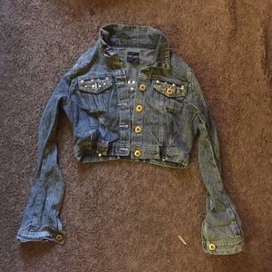 Half cut denim jacket