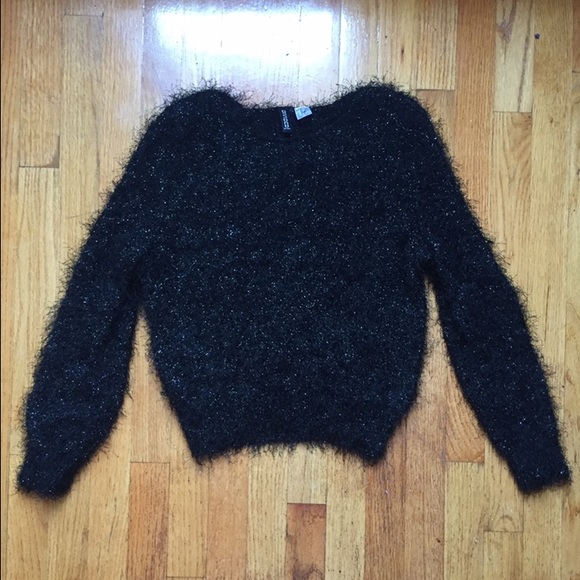 Fuzzy black knit crop top