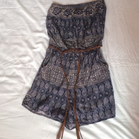 NWT Strapless romper