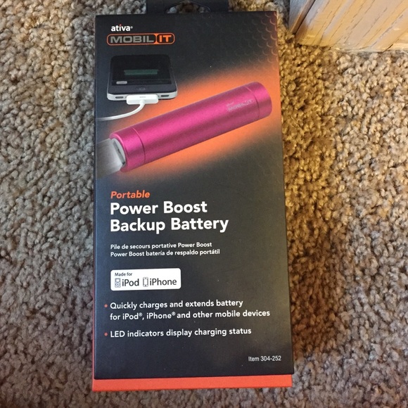 Portable charger - Picture 1 of 3