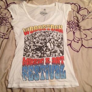 White Woodstock v neck