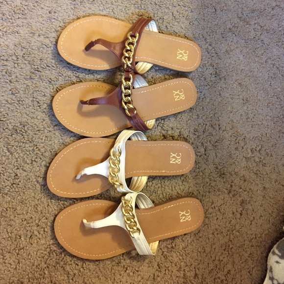 New York and company sandals