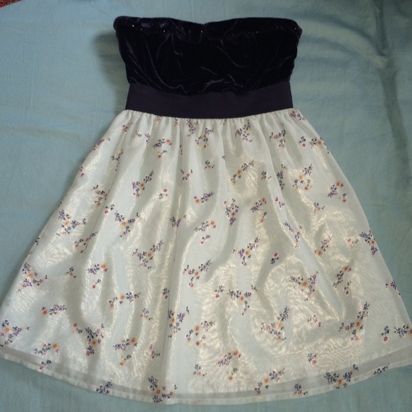 Cute party dress