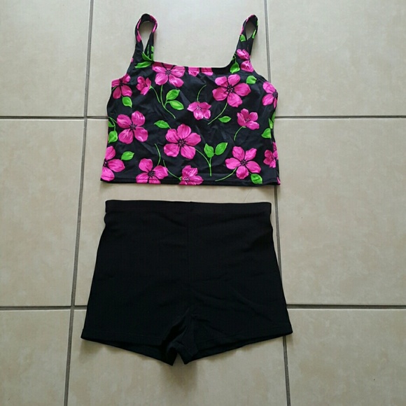 Workout and/or swimming suit sz large